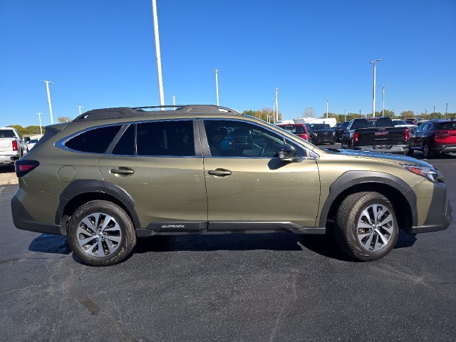 Used 2025 Subaru Outback Premium w/ Popular Package #1A AWD/4WD image 14