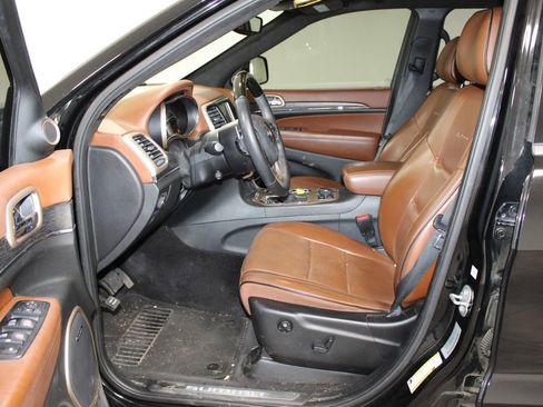 Used 2017 Jeep Grand Cherokee Summit image 37