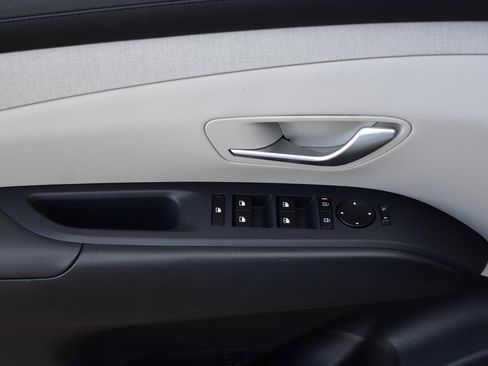 Used 2025 Hyundai Tucson SEL image 15