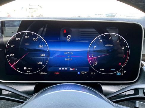 Used 2025 Mercedes-Benz GLC 300 GLC 300 image 22