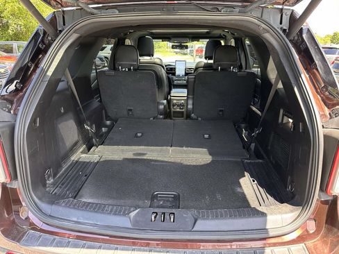 Used 2020 Ford Explorer ST w/ ST High-Performance Pack AWD/4WD image 7
