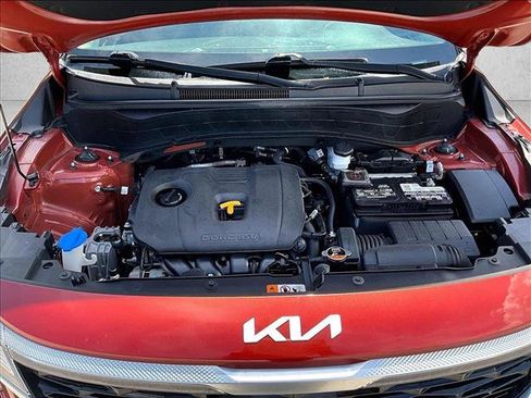 Used 2022 Kia Seltos S FWD image 11