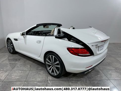 Used 2020 Mercedes-Benz SLC 300 w/ Premium Package image 34
