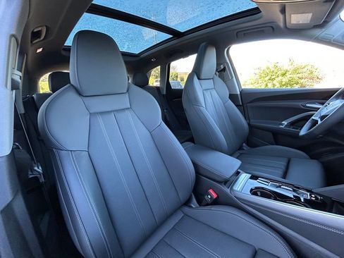 New 2025 Audi Q5 Prestige image 47