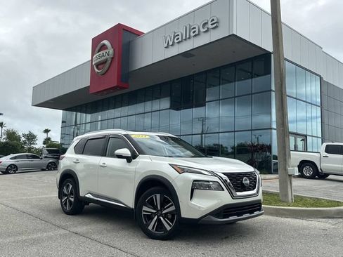 Certified 2023 Nissan Rogue SL w/ SL Premium Package FWD image 1