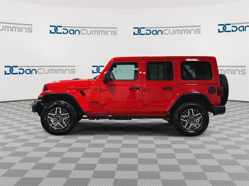 New 2025 Jeep Wrangler Sahara image 6