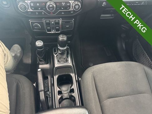 Used 2021 Jeep Wrangler Unlimited Sport w/ Sun And Sound Package AWD/4WD image 6