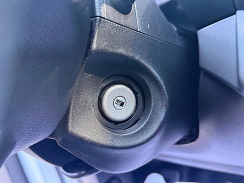 Used 2016 Ford Escape SE w/ Equipment Group 201A FWD image 28