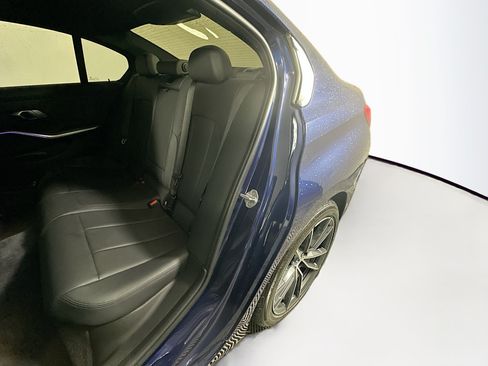 Used 2020 BMW 330i Sedan w/ Convenience Package RWD image 26