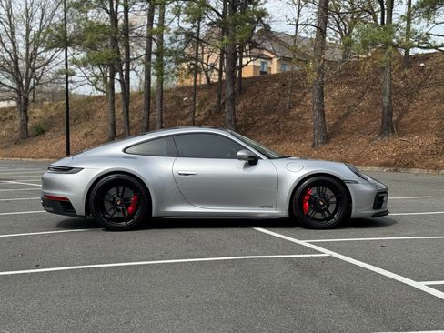 Used 2022 Porsche 911 GT3 RS image 14