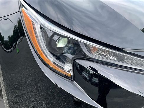 Used 2026 Toyota Corolla LE w/ LE Premium Package FWD image 26