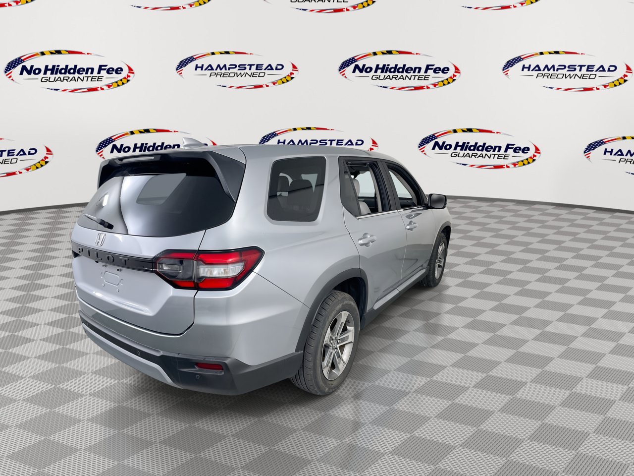 Used 2023 Honda Pilot EX-L image 9