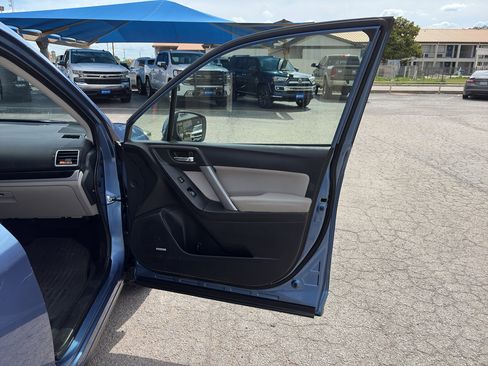 Used 2018 Subaru Forester 2.5i Limited w/ Popular Package #3B AWD/4WD image 13