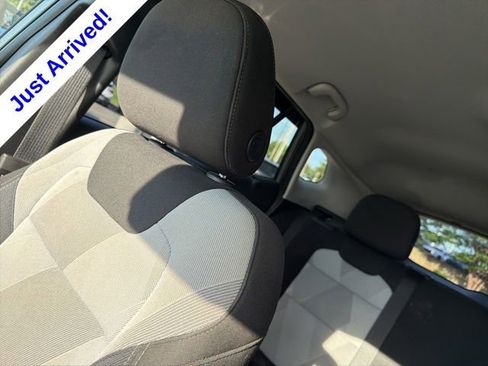 Used 2026 Chevrolet Trax LS w/ LS Convenience Package FWD image 15