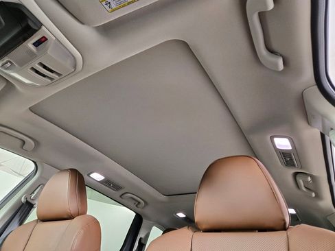 New 2026 Subaru Ascent Touring AWD/4WD image 10