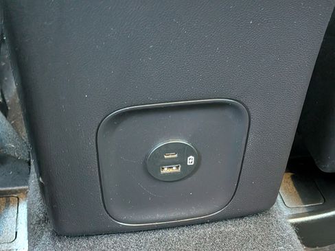 Used 2022 Ford Escape Titanium w/ Titanium Premium Package image 19