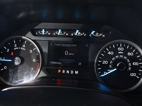 Used 2020 Ford F150 XLT w/ Equipment Group 302A Luxury AWD/4WD image 26
