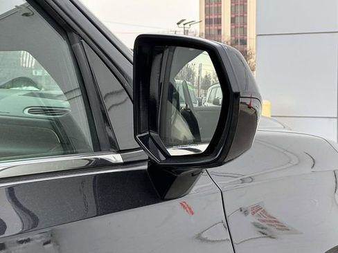 Used 2023 Chevrolet Tahoe LT image 26