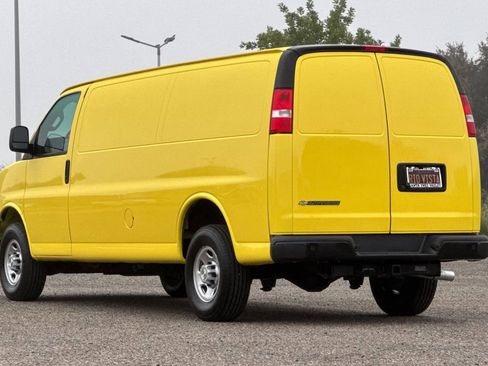 Certified 2023 Chevrolet Express 3500 Extended w/ Driver Convenience Package image 6