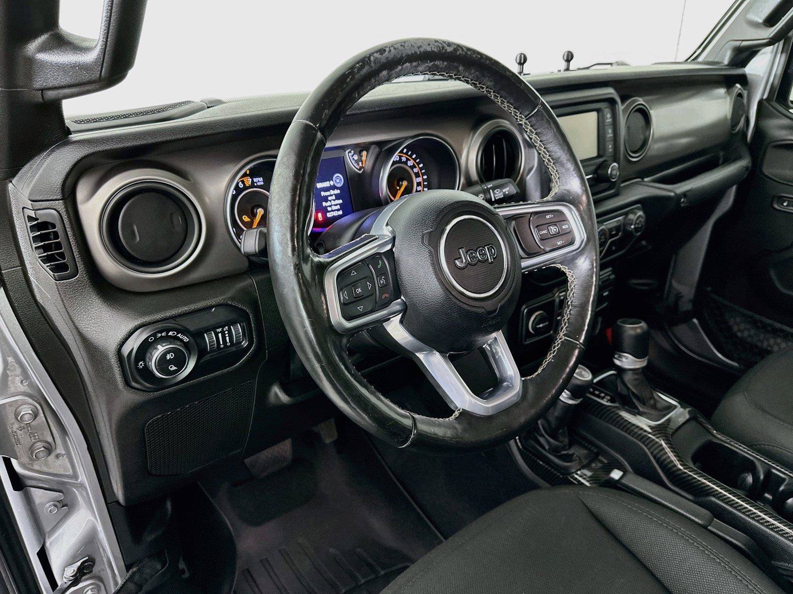 Used 2020 Jeep Gladiator Sport w/ Quick Order Package 24S AWD/4WD image 23