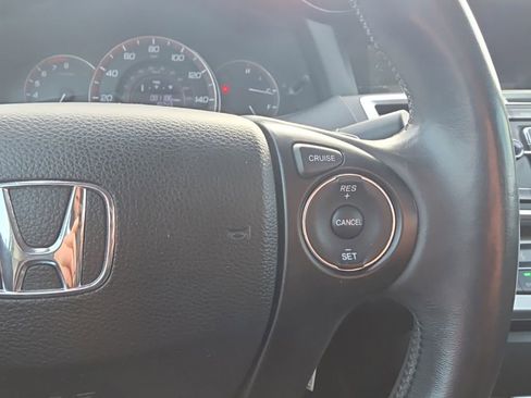 Used 2013 Honda Accord Sport image 18