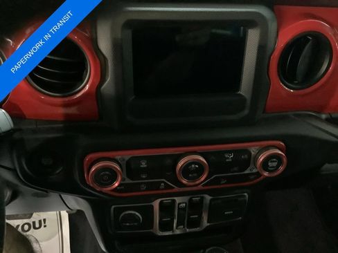 Certified 2019 Jeep Wrangler Unlimited Sport S AWD/4WD image 29
