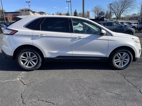 Used 2018 Ford Edge SEL w/ Equipment Group 201A image 16