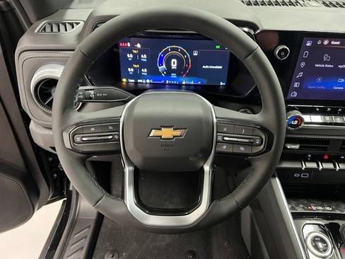 New 2026 Chevrolet Colorado LT w/ LT Convenience Package AWD/4WD image 7