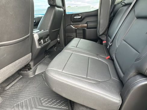 Used 2022 Chevrolet Silverado 1500 LT Trail Boss w/ Convenience Package II image 15