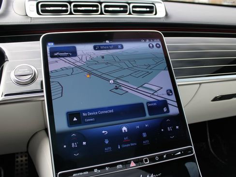 Used 2025 Mercedes-Benz S 63 AMG S image 16