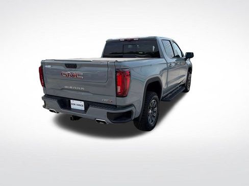 Used 2024 GMC Sierra 1500 AT4 w/ Technology Package AWD/4WD image 5