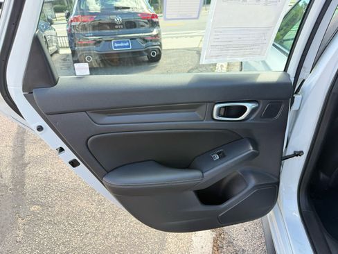 Used 2023 Honda Civic EX-L image 15
