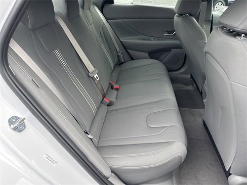 New 2026 Hyundai Elantra Blue image 15