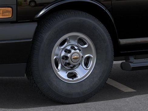 New 2025 Chevrolet Express 3500 LS RWD image 9