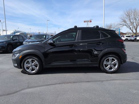 Used 2022 Hyundai Kona SEL w/ Convenience Package image 9