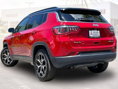 Used 2025 Jeep Compass Limited AWD/4WD image 30