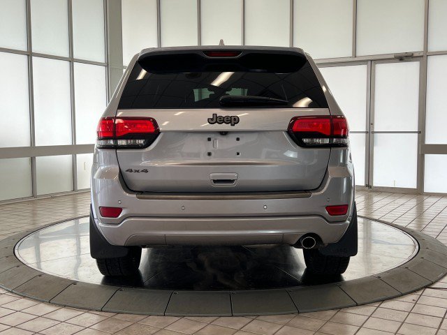 Used 2017 Jeep Grand Cherokee Limited 75th Anniversary AWD/4WD image 6