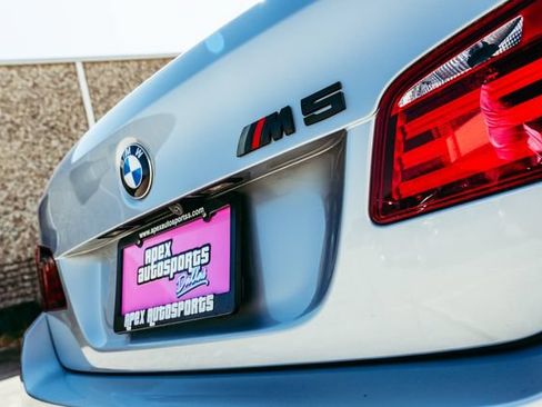 Used 2013 BMW M5 RWD image 34