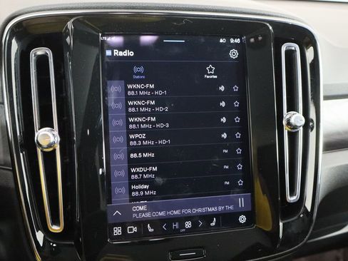 Used 2023 Volvo C40 P8 Recharge Plus w/ Protection Package Premier image 24