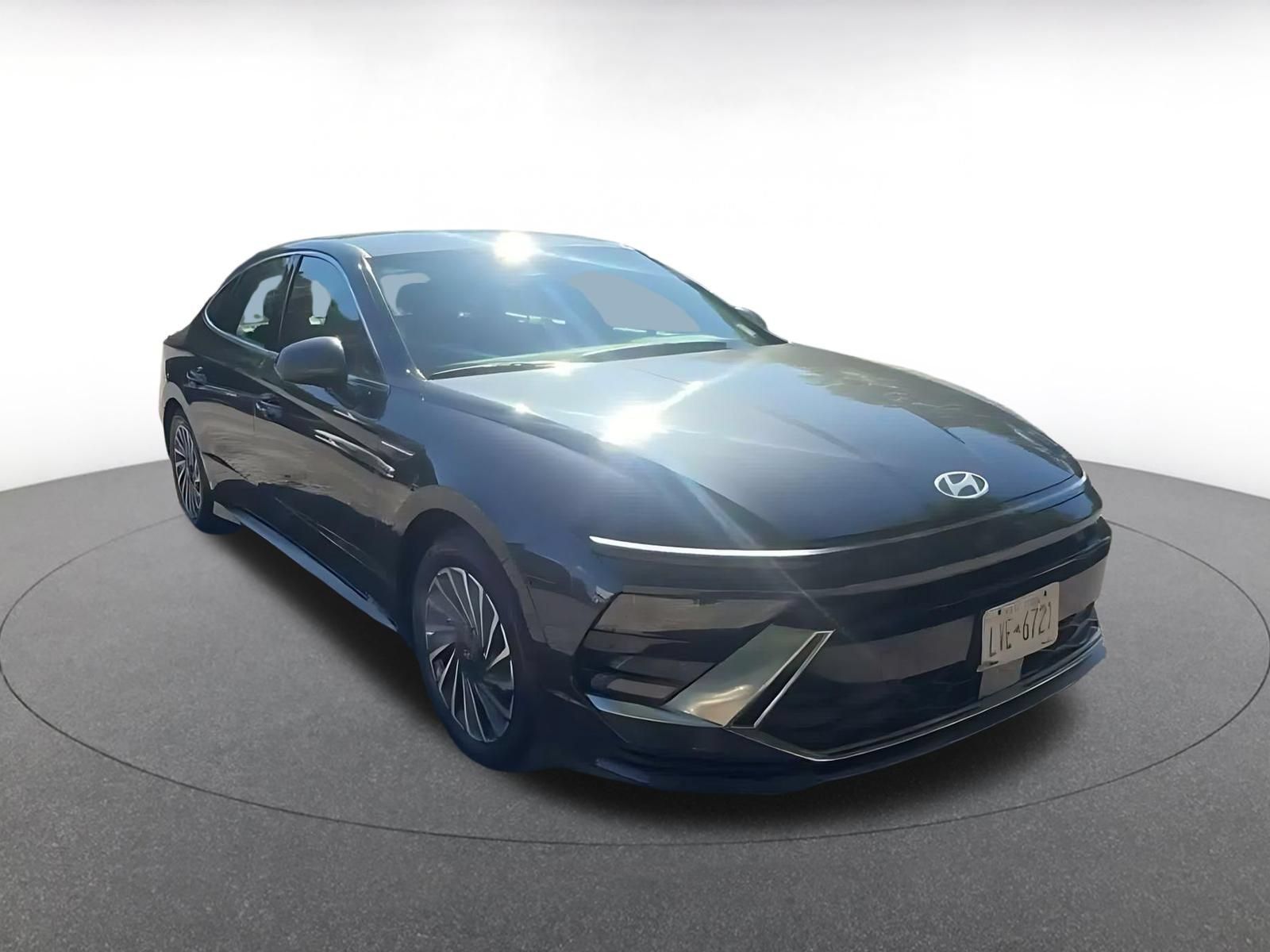 Used 2025 Hyundai Sonata SEL FWD image 3