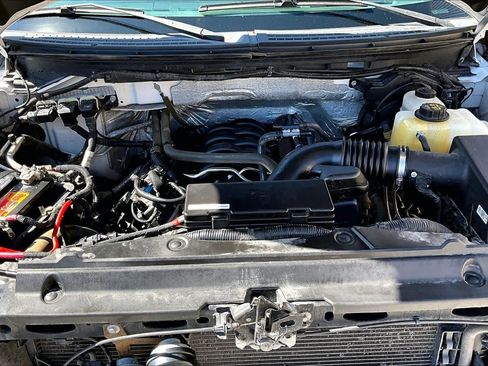 Used 2013 Ford F150 XLT w/ Luxury Equipment Group AWD/4WD image 32