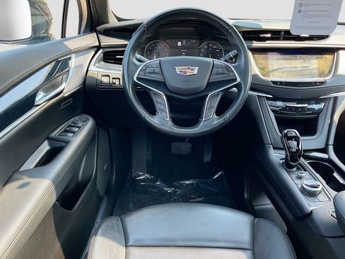 Certified 2024 Cadillac XT5 Premium Luxury AWD/4WD image 30