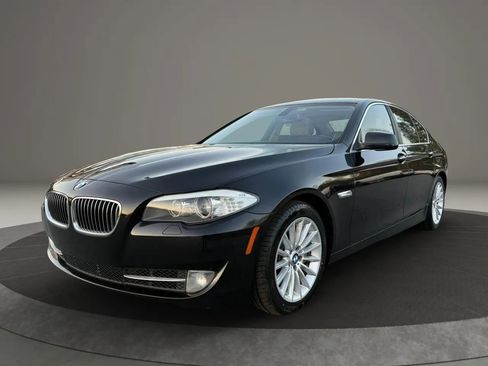 Used 2011 BMW 535i Sedan image 1