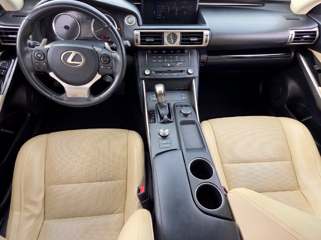 Used 2015 Lexus IS 250 w/ Premium Package RWD image 6