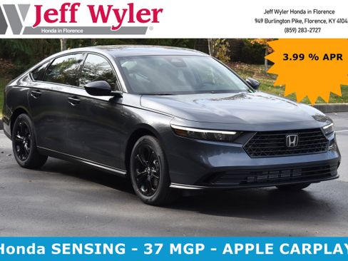 New 2025 Honda Accord SE image 1