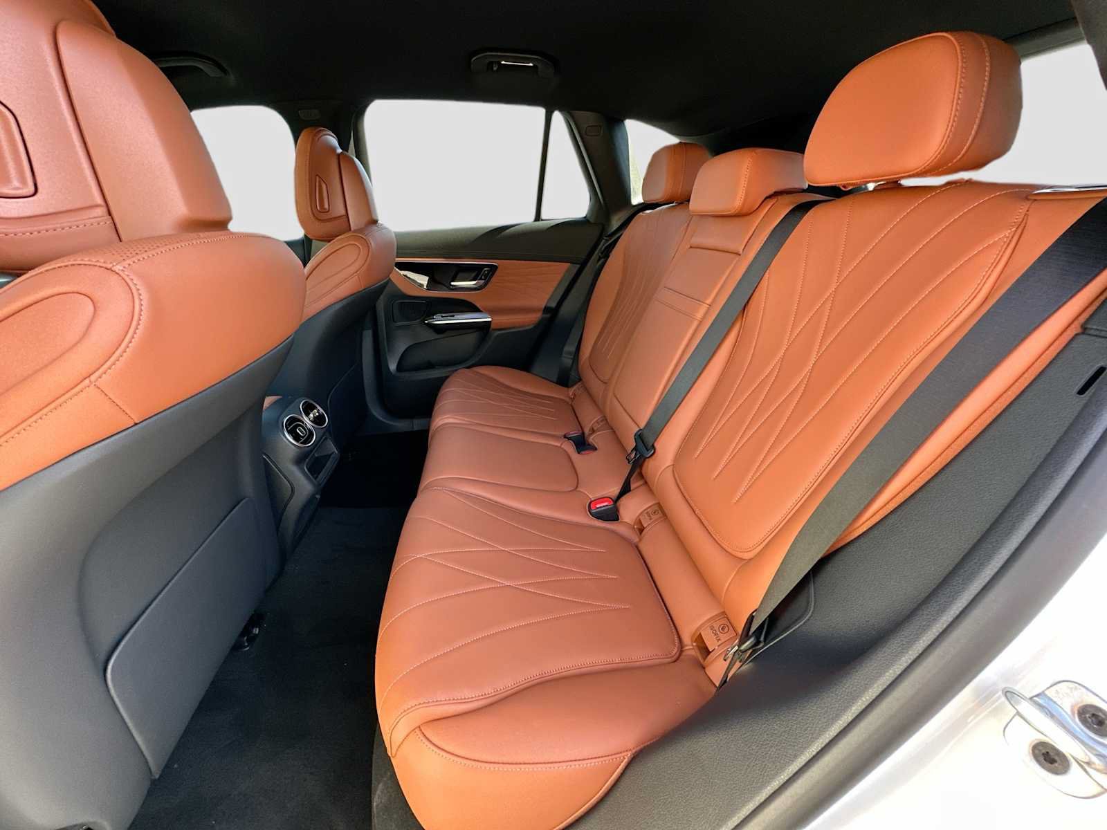 Used 2026 Mercedes-Benz GLC 300 image 25