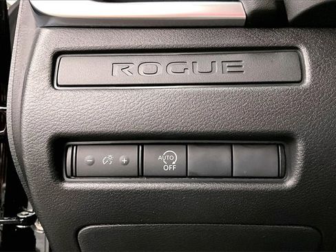 New 2026 Nissan Rogue S image 25