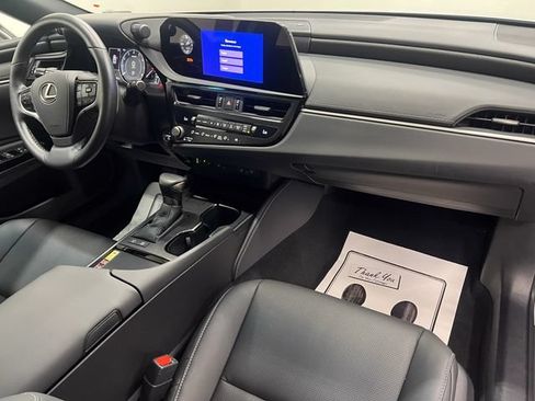 Certified 2025 Lexus ES 300h w/ Premium Package FWD image 12