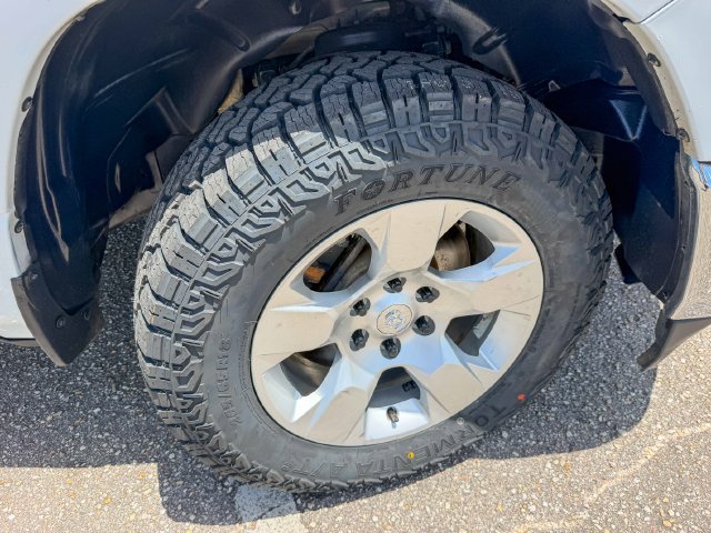 Used 2022 RAM 1500 Big Horn AWD/4WD image 12