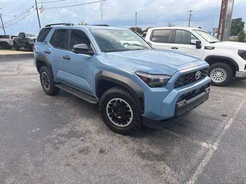 Used 2026 Toyota 4Runner TRD Off-Road Premium AWD/4WD image 2